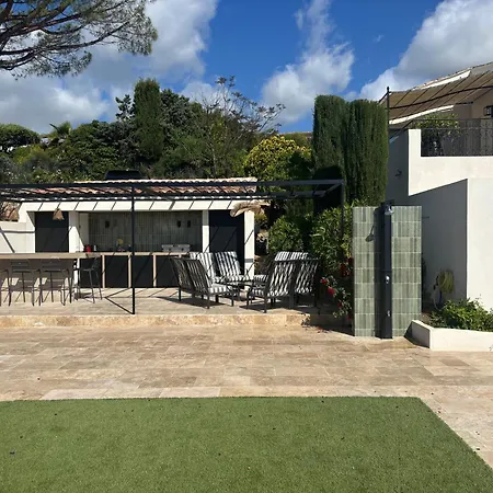 Villa Villa